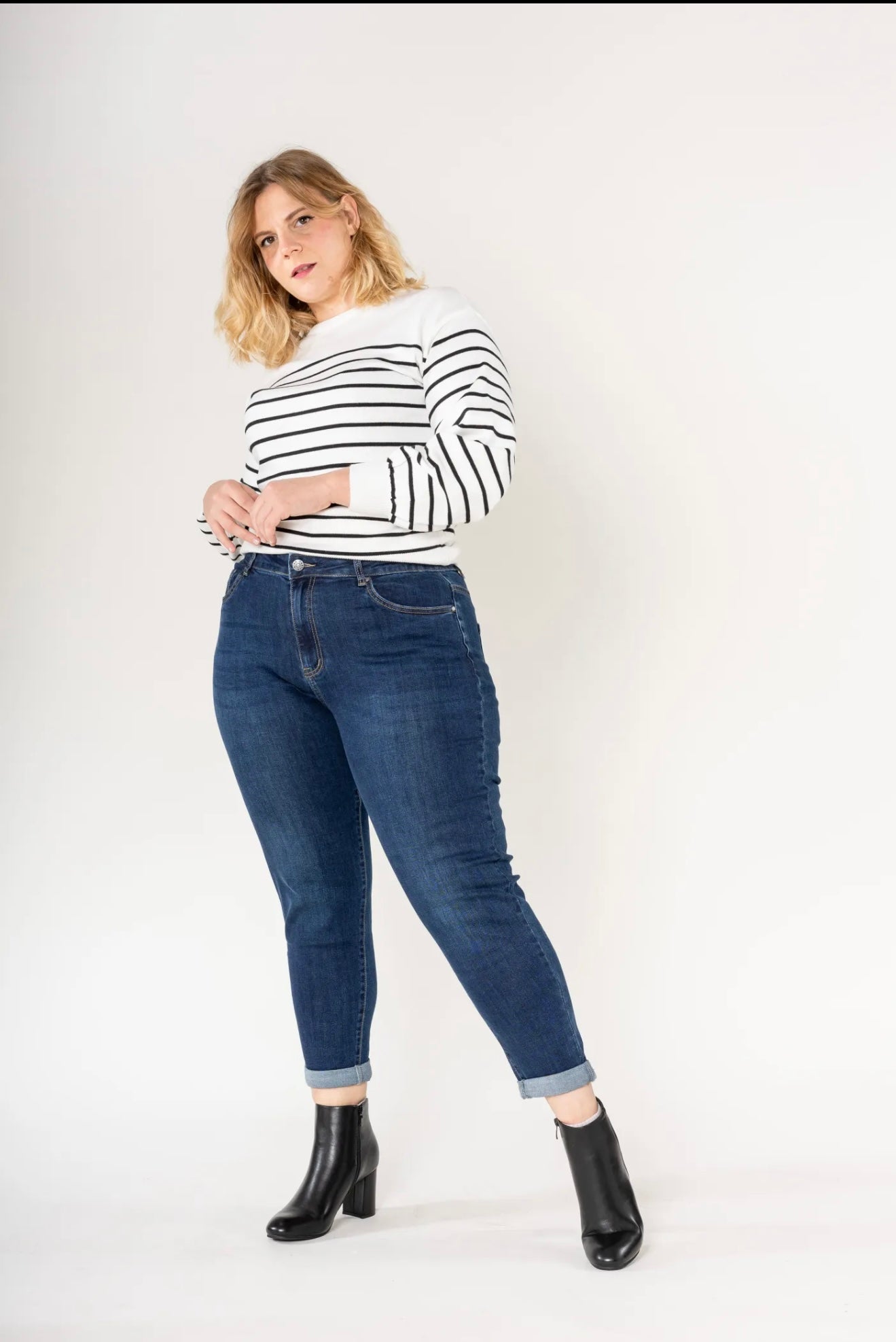 Jeans mom Nina Carter